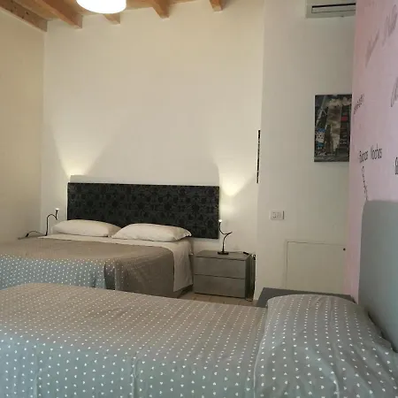 Corte Del Borgo Antico 巴里